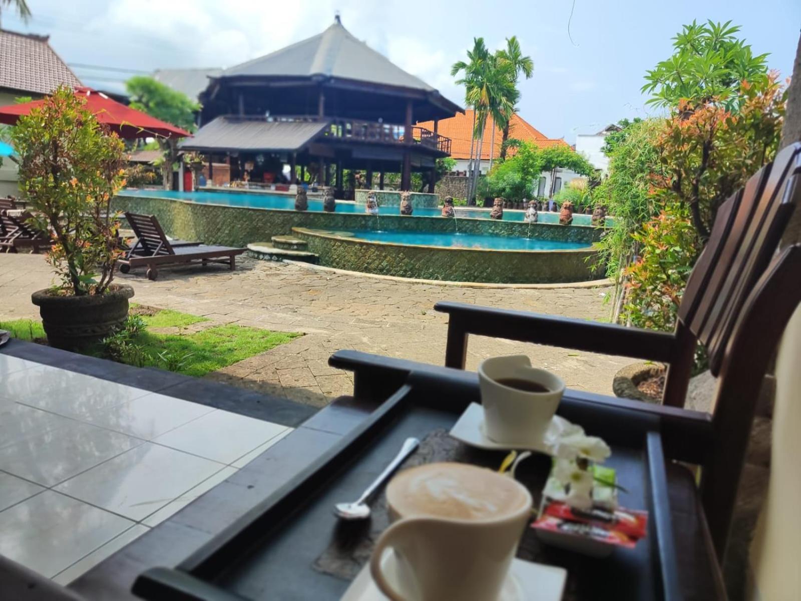 The Central Lovina Hotel & Restaurant Esterno foto
