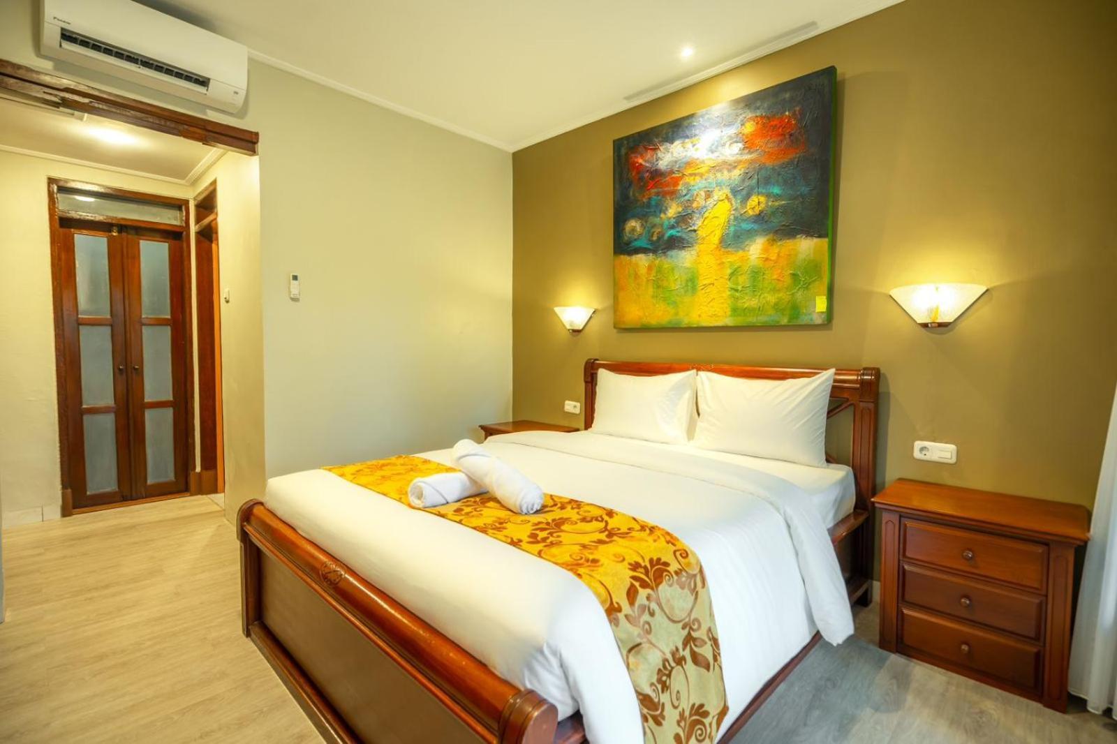 The Central Lovina Hotel & Restaurant Esterno foto